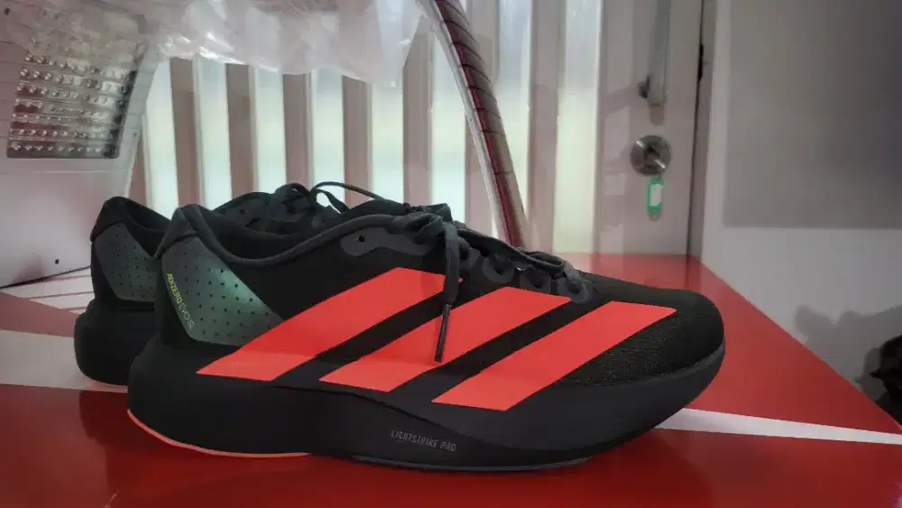 Adidas evo sl black lucid red bekas