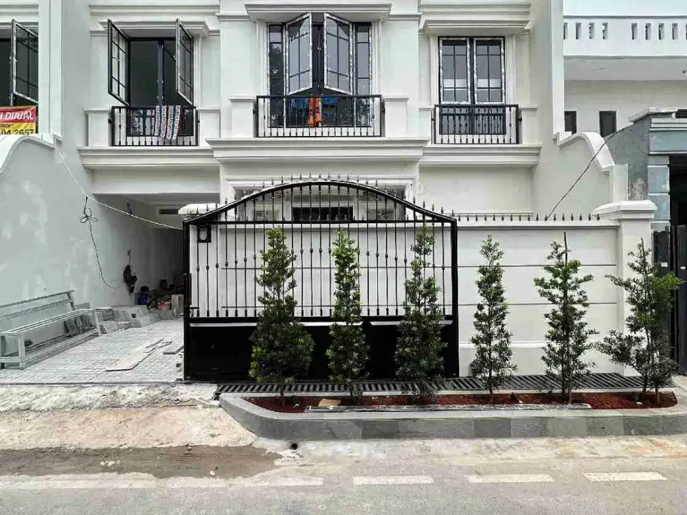 DIJUAL RUMAH BARU DESIGN AMERICAN CLASSIC, KOMPLEK PREMIUM DI JAKARTA PUSAT