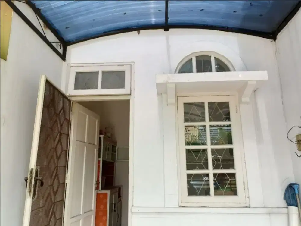 Dijual Cepat Rumah Bagus 2 Lantai SHM Banjar Wijaya Cipondoh Tangerang Banten