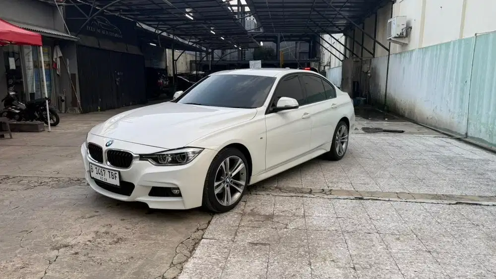 Cash! BMW 320i Alcantara Edition 2015, 2016, 2017, 328, 330, 520