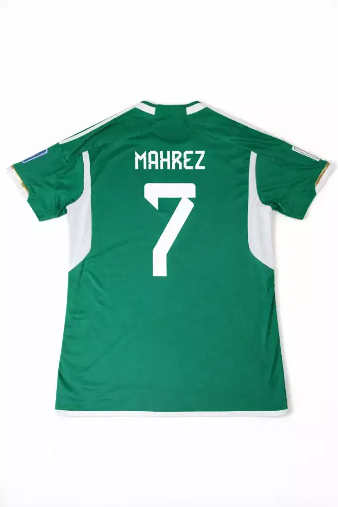 Jersey baju bola kaos original algeria aljazair mahrez XL 2022