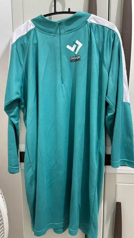 Tunik olahraga hijau tosca