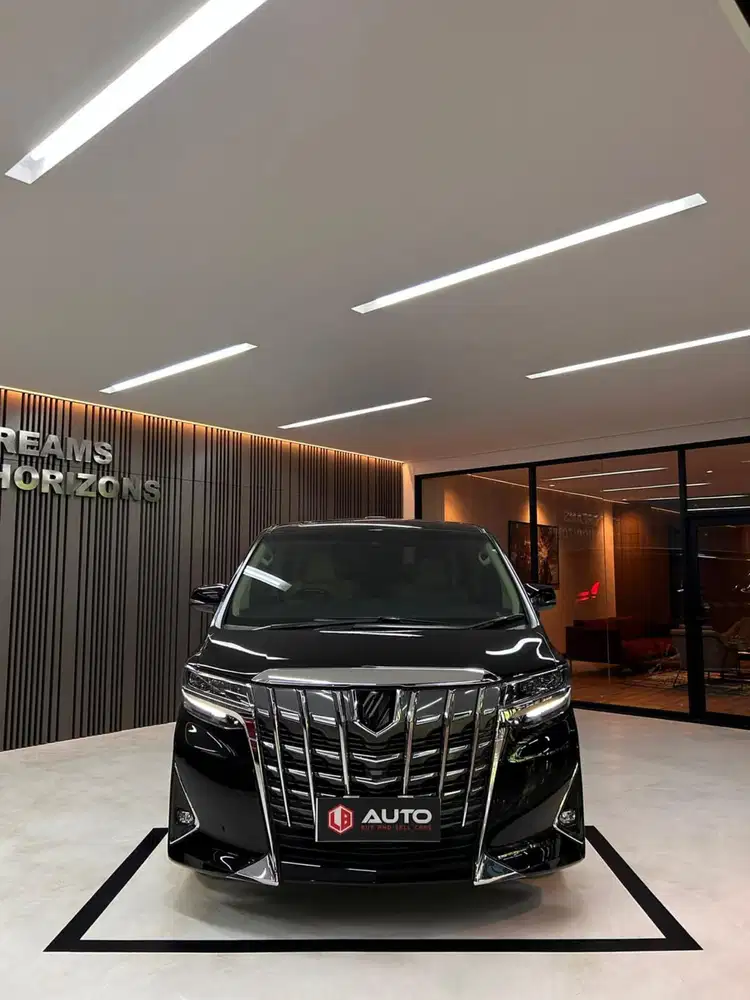 Toyota Alphard 2.5 G TSS ATPM 2023 Hitam Km14rb B389AYW