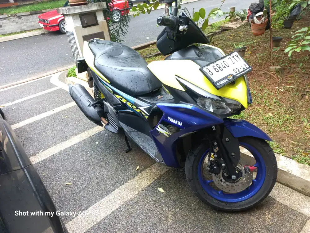 Di jual BU Yamaha Aerox twotone 2023