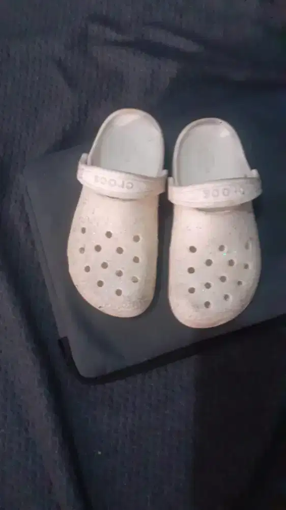 CROCS 100% ORI 80% mulus