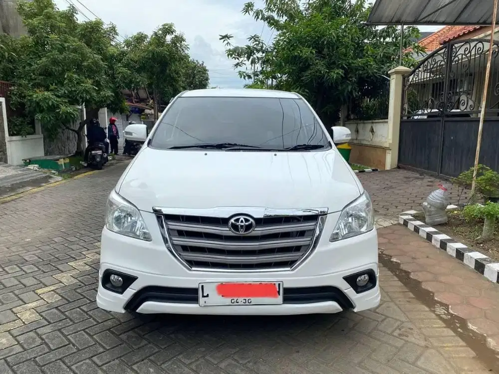 Innova 2.0 G Luxury 2015, ISTIMEWA