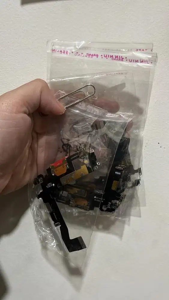 Flexible charge iphone 12 pro