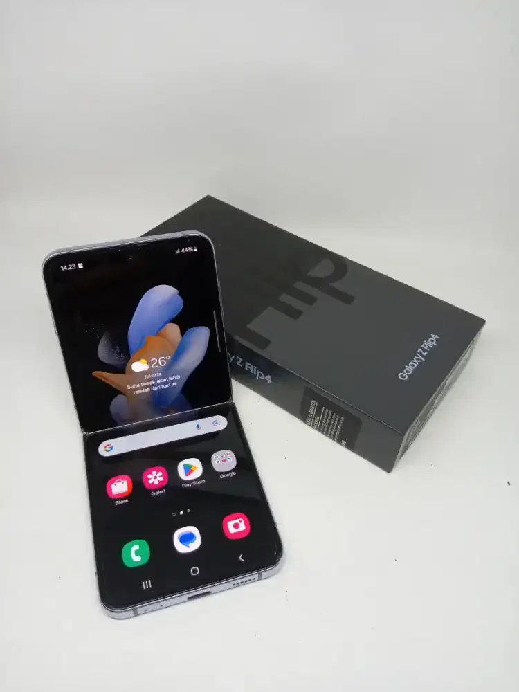 SAMSUNG GALXY. Fli 4 8/512