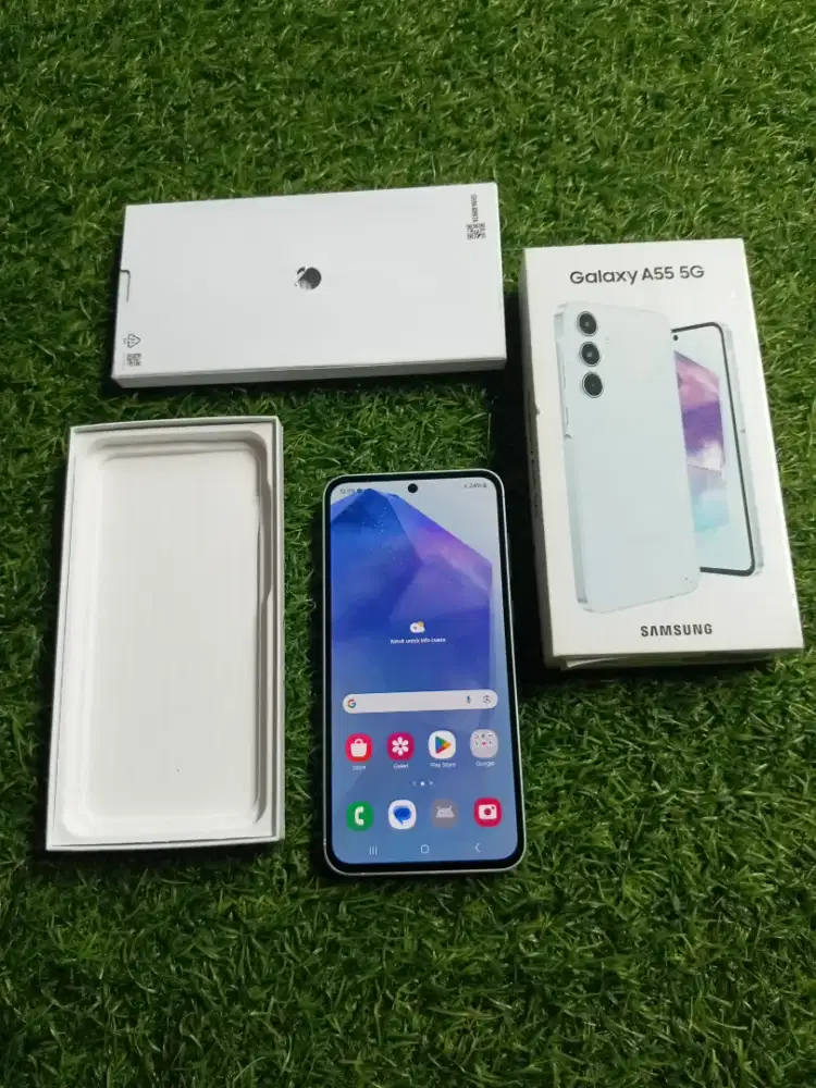 SAMSUNG A55 12/256 GB
