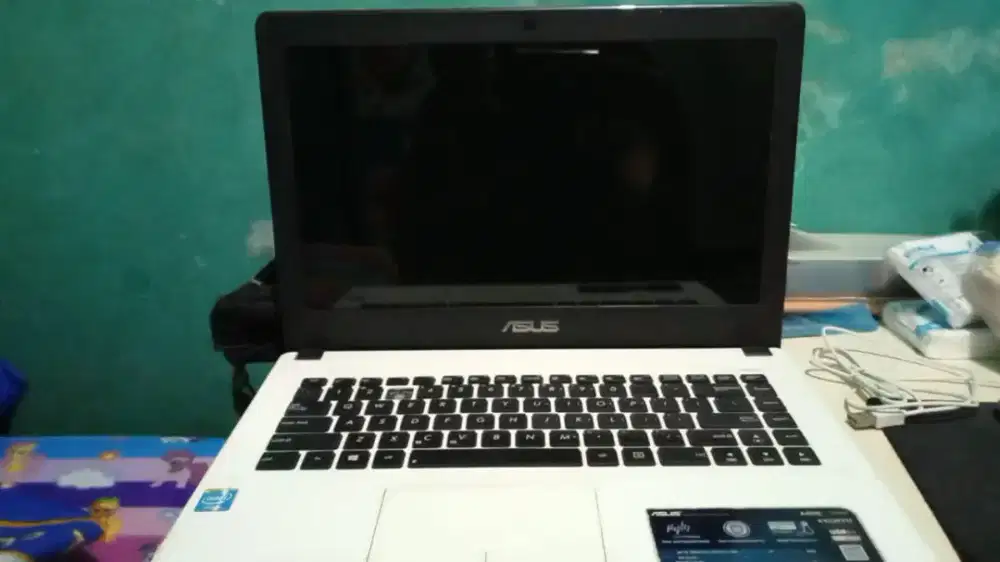Laptop Asus 2013 ( Jual Murah )