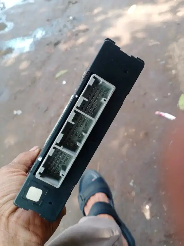 ECU  AVANZA metik keadaan mati