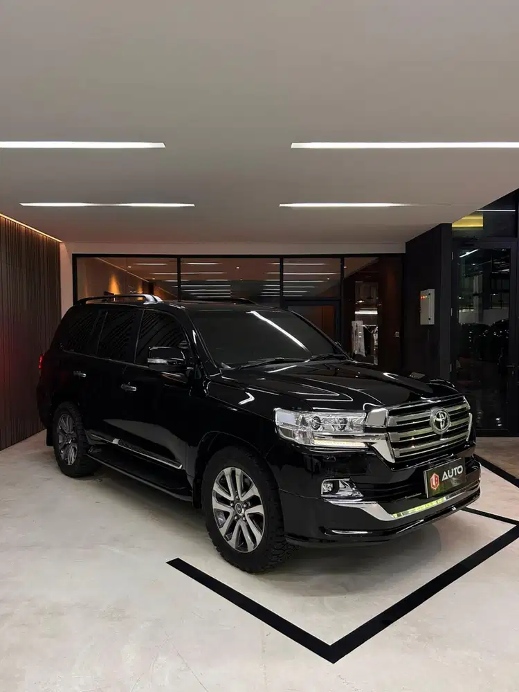 Toyota Land Cruiser VXR 2020 Hitam LC LC200 Km26rb B91BAL Nik 2019