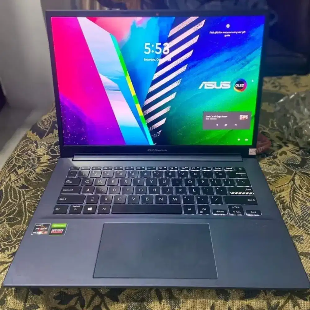 ASUS Vivobook Pro 14 OLED RTX 3050