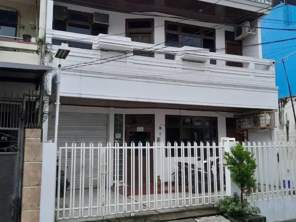 Dijual rumah di Kartini, Jakarta Pusat