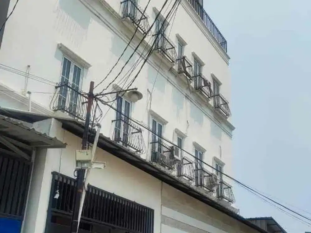 Dijual Rumah tingkat di Jelambar Borobudur Ruko Kav Polri