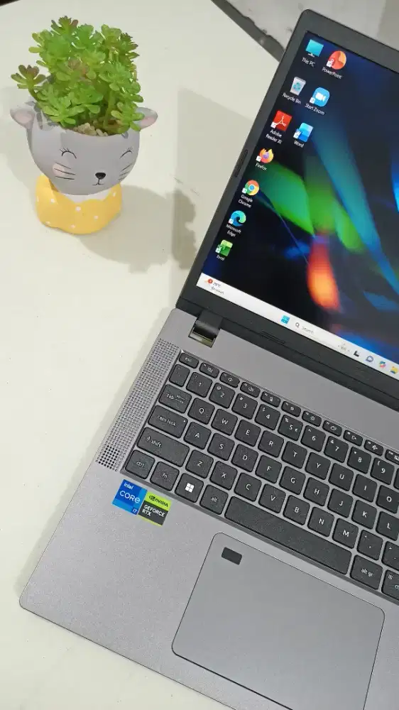 Ready Laptop Gaming Acer Travelmate P214 Core i7-Gen13 Nvidia RTX 2050