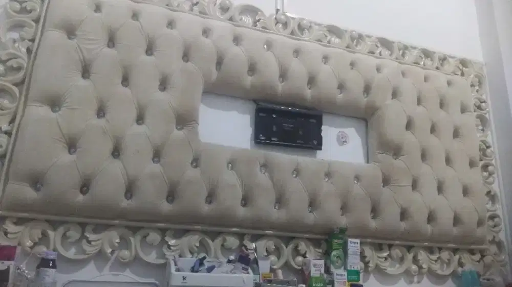 Dijual set backdrop tv plus laci bawah jati asli dr jepara