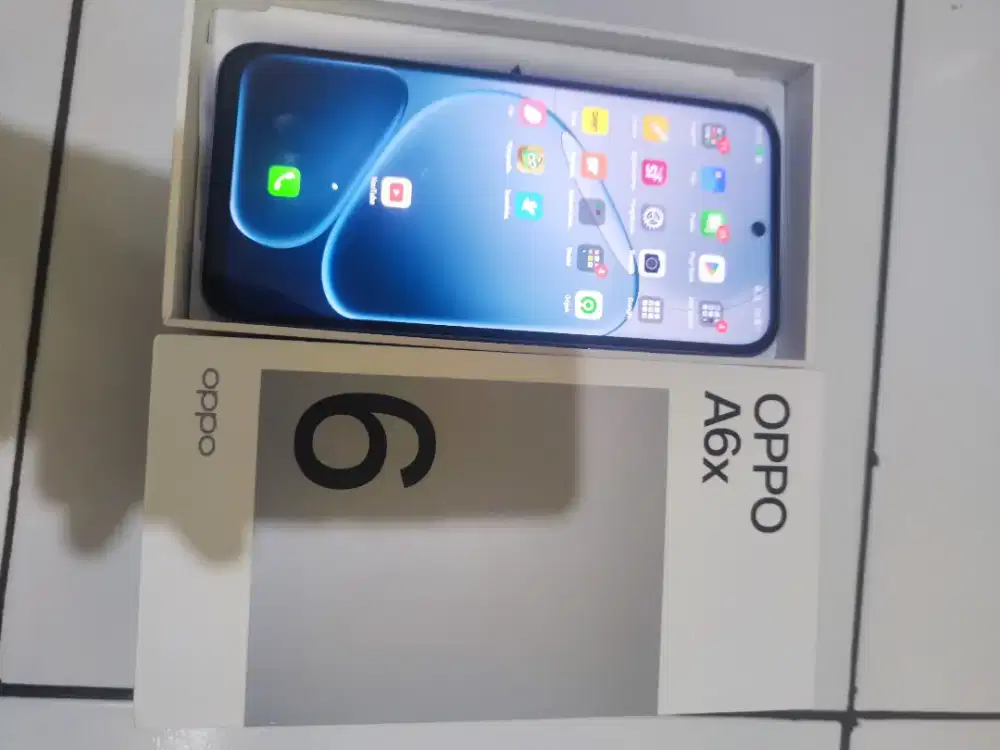 Oppo A6X  4+4/64