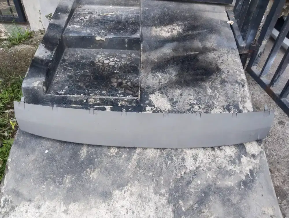 Diffuser bumper depan BMW X1 F48 LCI Original