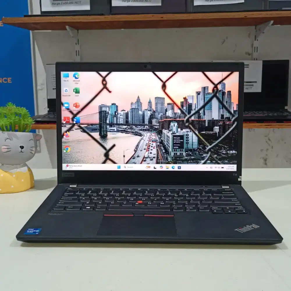 Laptop Second Lenovo Thinkpad T14 Gen2 Intel Core i7-Gen11 Ram 16 GB