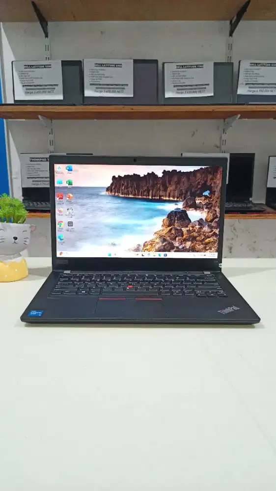 Laptop bekas Lenovo Thinkpad T14 Intel Core i5-Gen11 Ram 16 GB