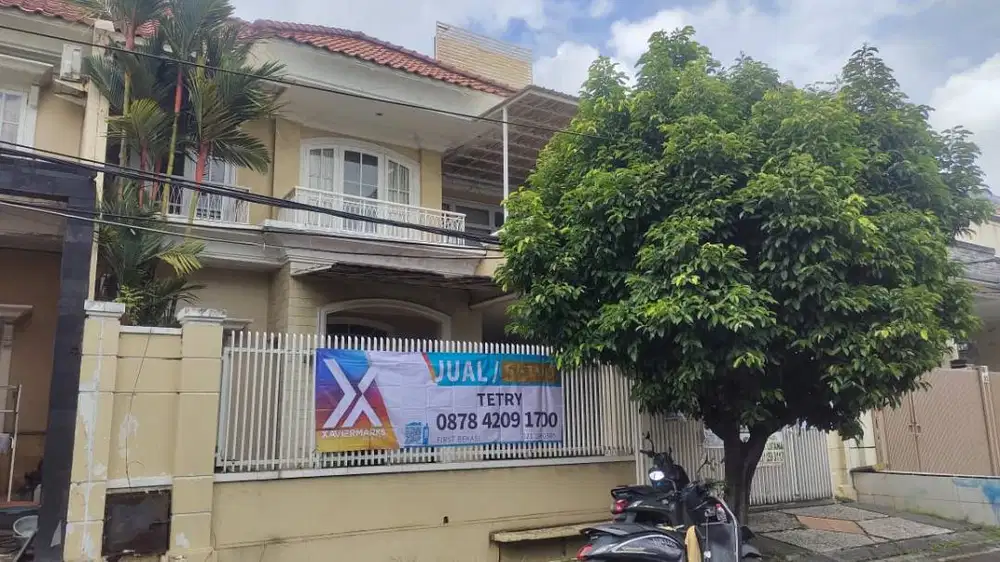 Cluster Taman Puspa, Kota Harapan Indah, Rumah 2 lt siap huni