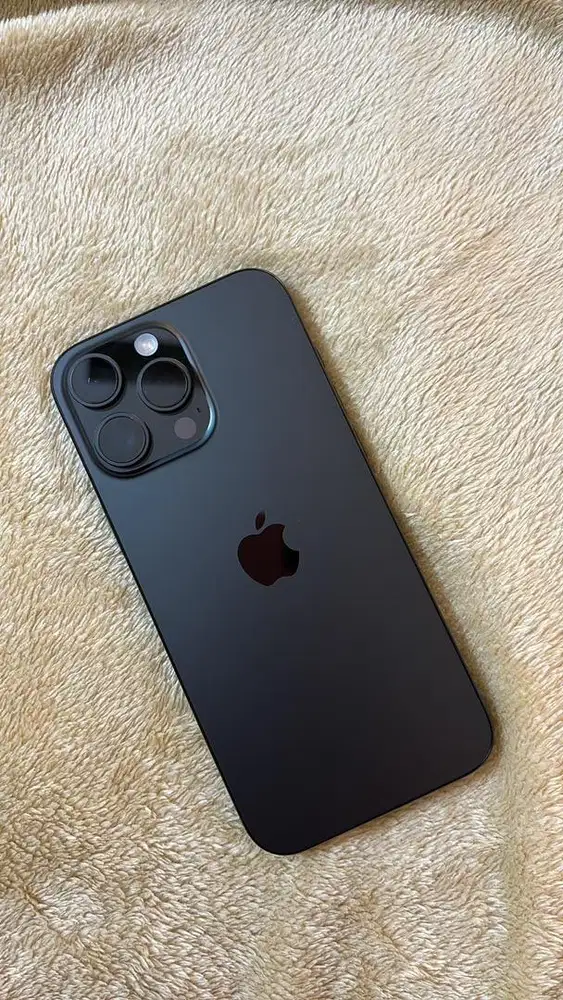 Iphone 16 pro 256 titanium black garansi TAM