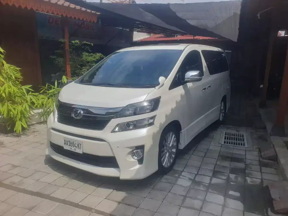 VELLFIRE Z 2012 MATIC KM LOW
