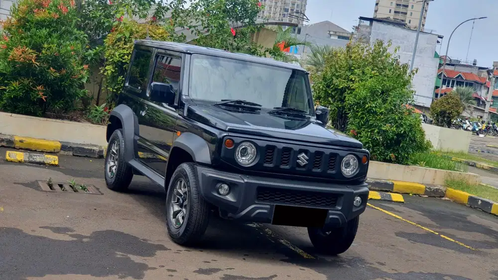 [ ANTIK LOW KM ] Suzuki Jimny 1.5 3 Door AT 2021/2022