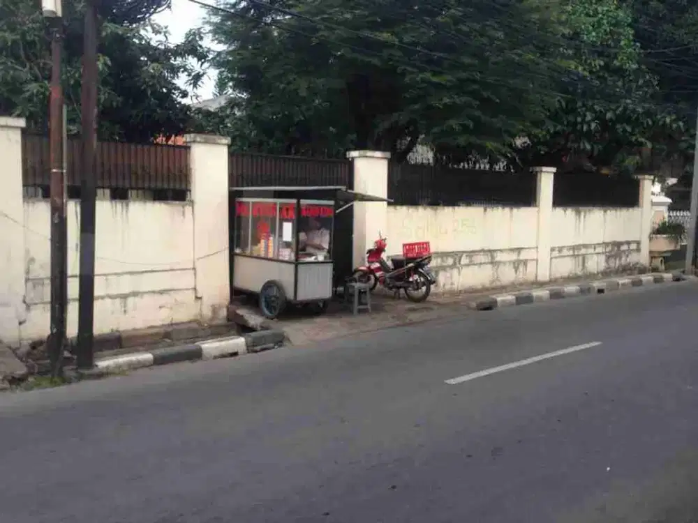 Rumah di Tebet dijual di harga NJOP nego