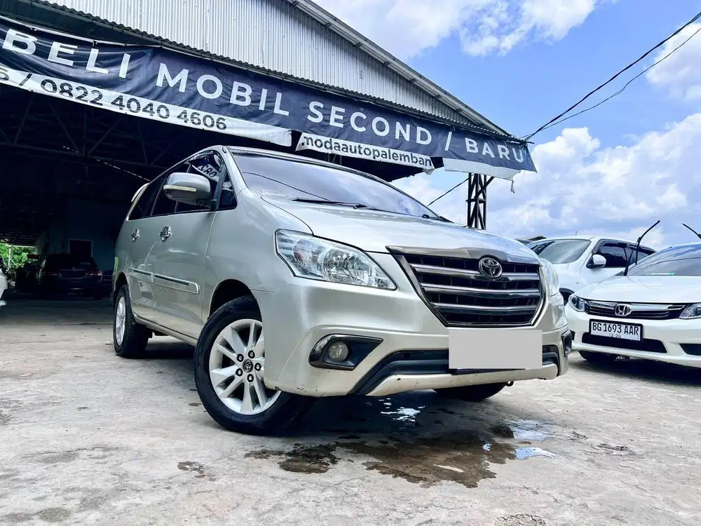 Rare item !! innova 2.5 G MT 2014 /2013 / 2015