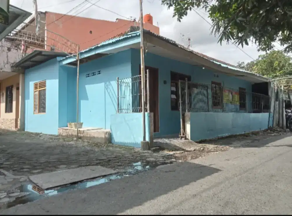 RUMAH 3 KAMAR DIKONTRAKKAN