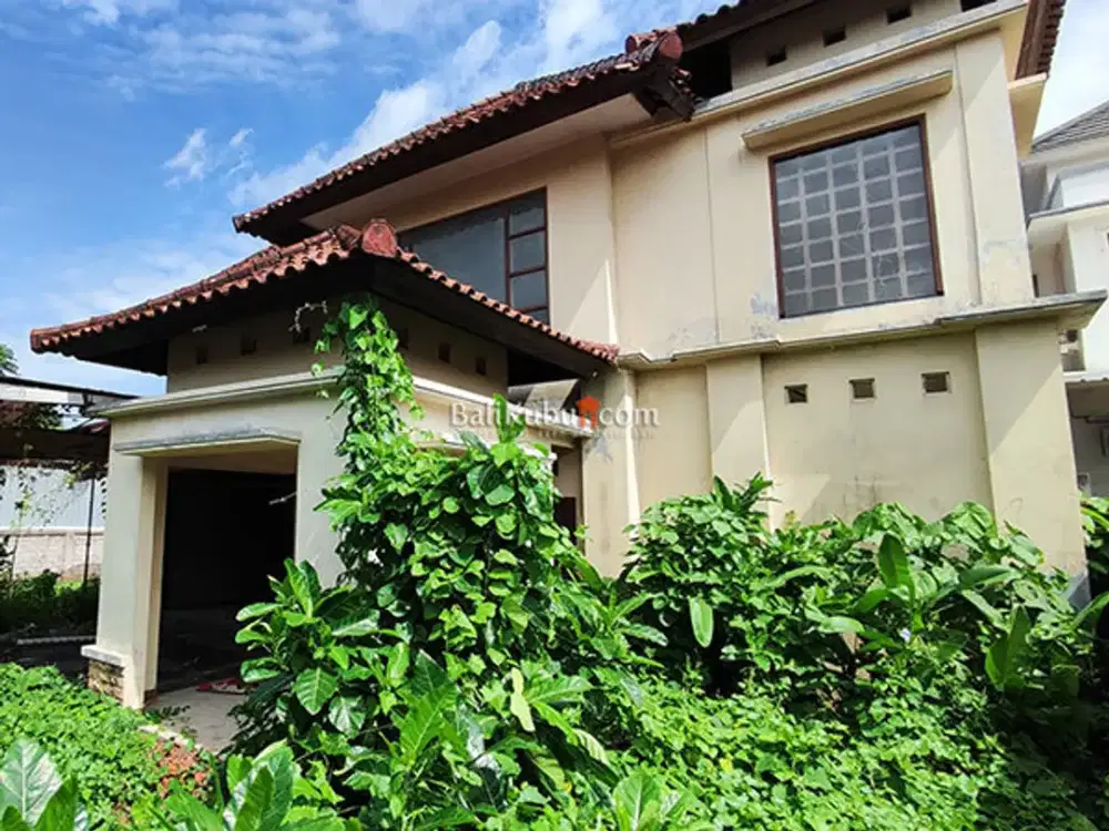 [AMS-108.BL] Jual Rumah 2 Lantai Jalan Siulan Penatih Denpasar Timur