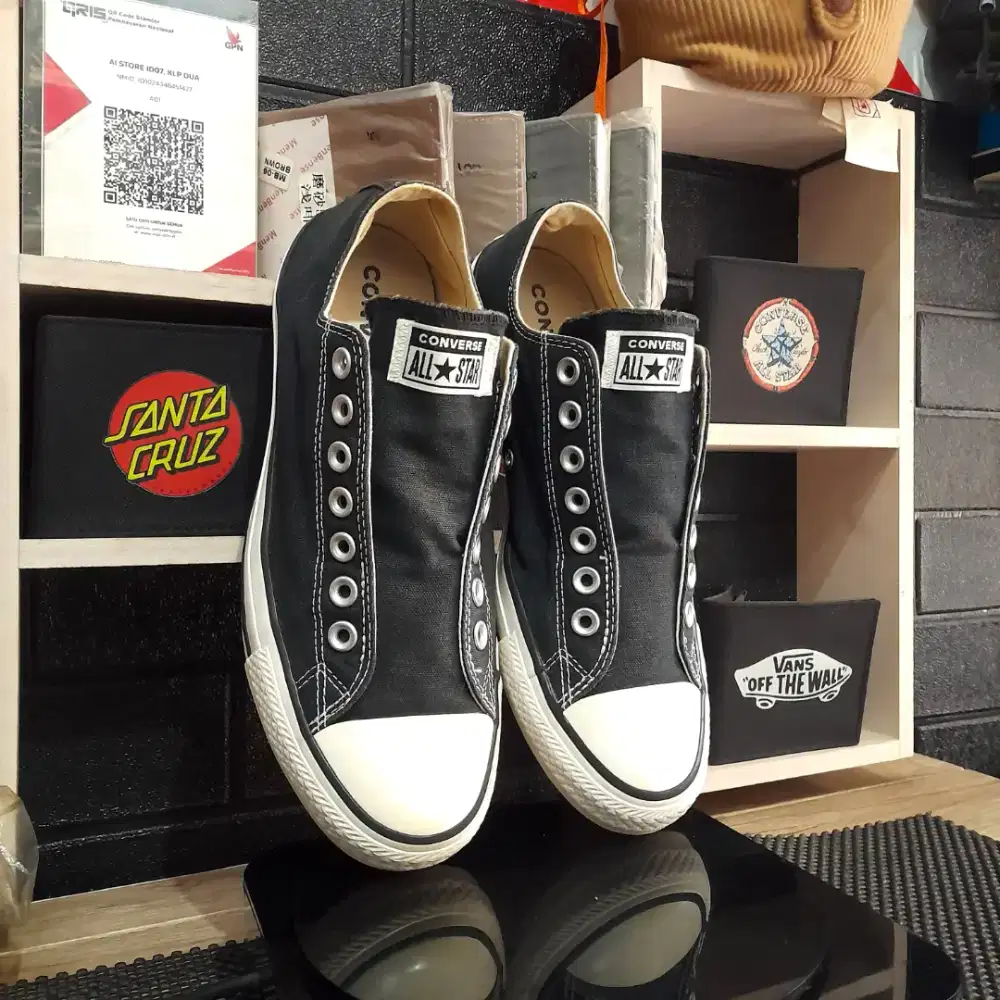 Converse Chuck Taylor Slip On Size 41.5 Insole 26.5