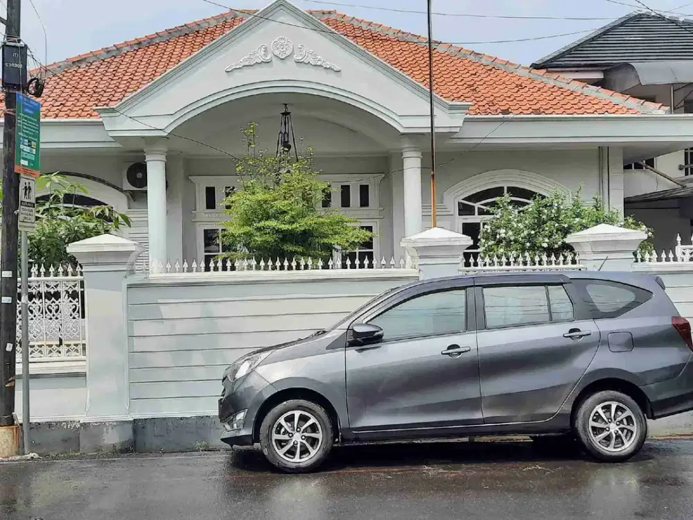 Rumah Luas di komplek Pertamina Jati Rawamangun