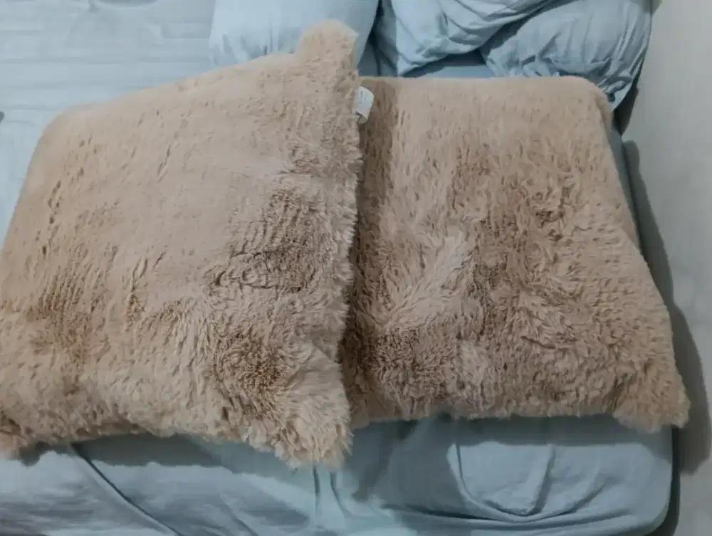 Dijual bantal informa