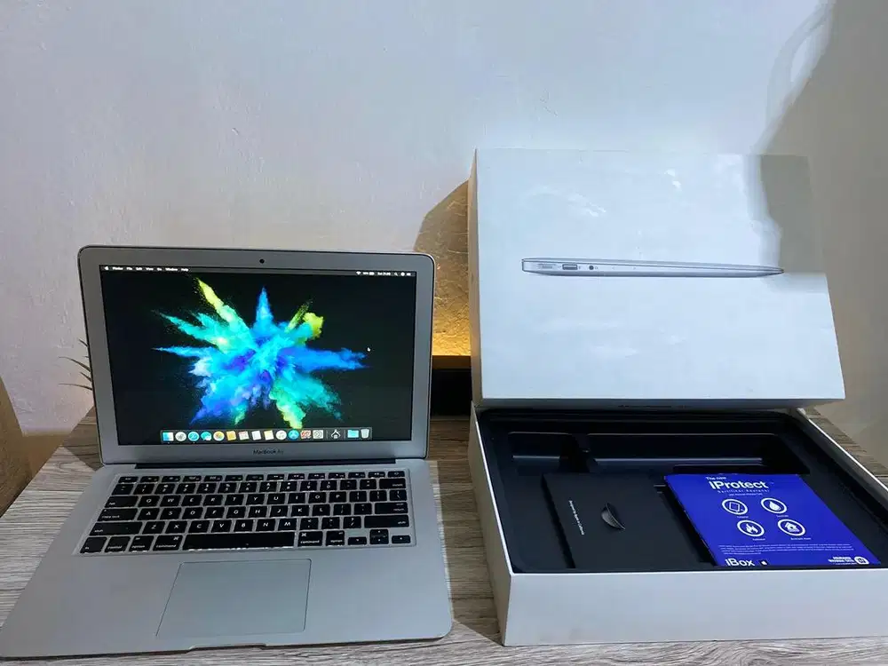 Macbook air 13inch fullset core i5