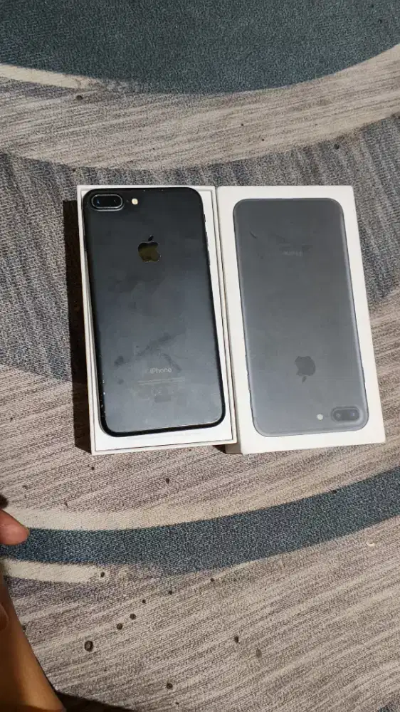 IPhoone 7 plus ex ibox