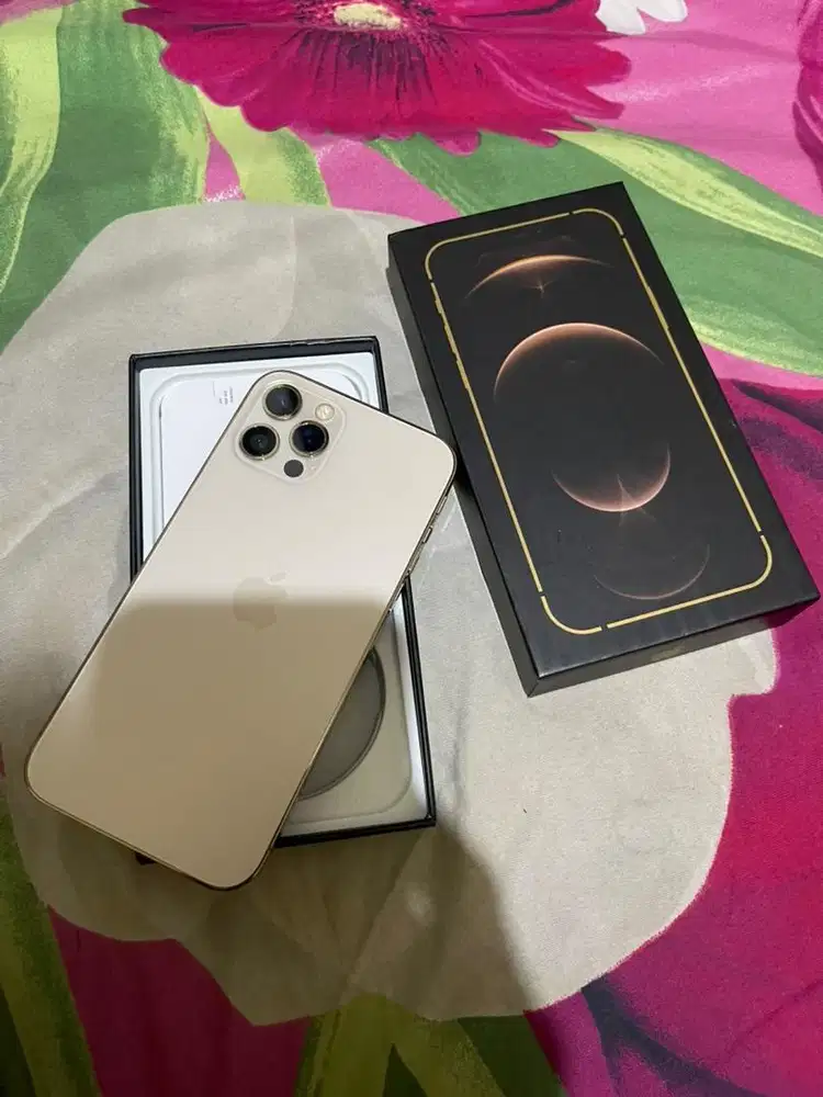 iphone 12 pro 256 GB ibox