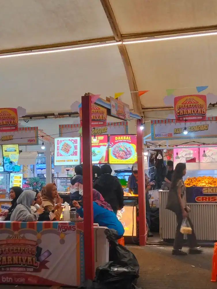 Di butuhkan karyawan untuk nasi goreng