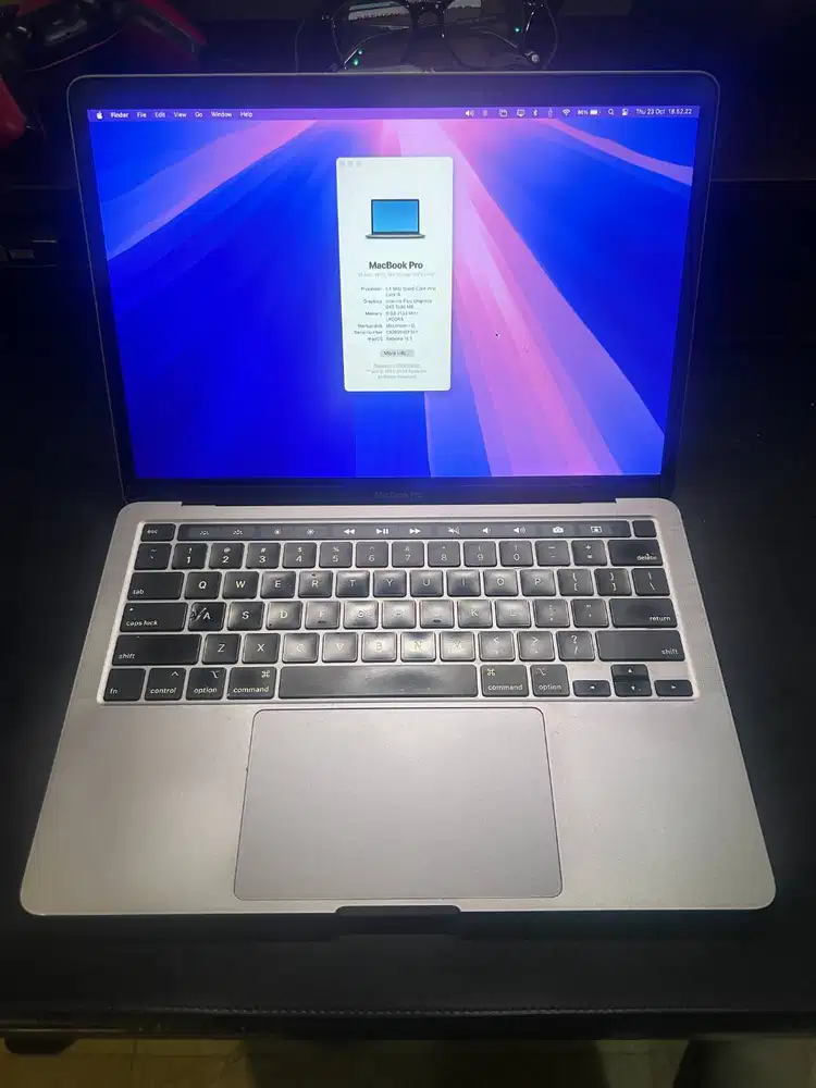 MacBook Pro 2020 13 Quadcore I5