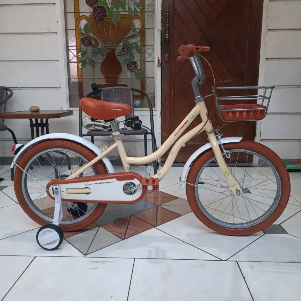 Sepeda anak 18 inch new phoenix dipakai baru 4x mulus total
