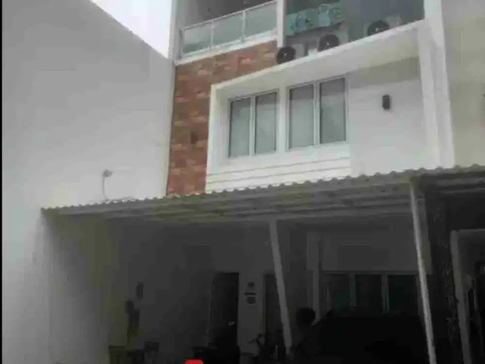 Rumah Tinggal 4KT di Rawamangun