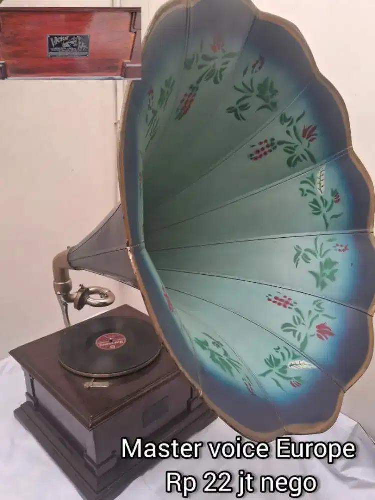 GRAMOFON GRAMOPHONE BESAR LANGKA