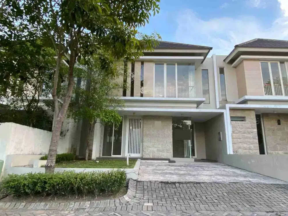 Rumah Taman Puspa Raya Citraland Row Jalan Lebar, Siap Huni