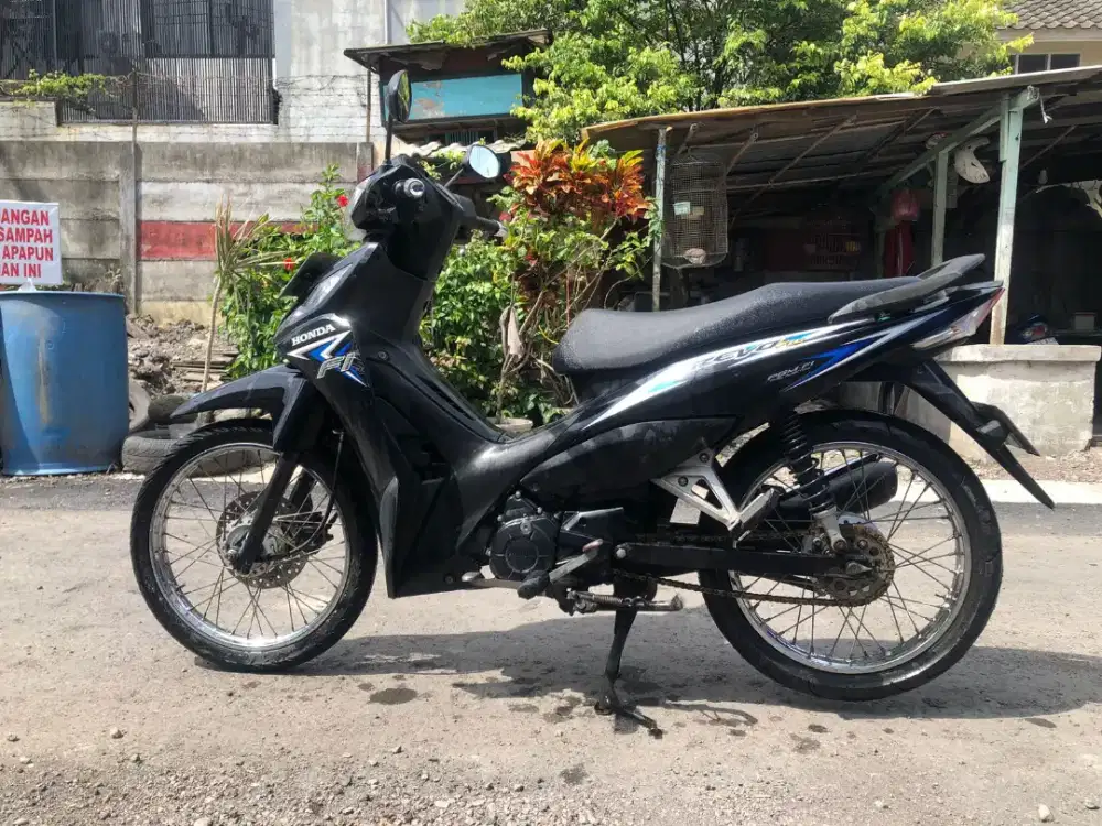 Honda Revo fi 2016 Lengkap hidup