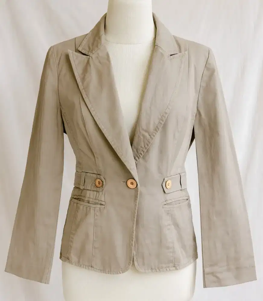 Blazer wanita formal