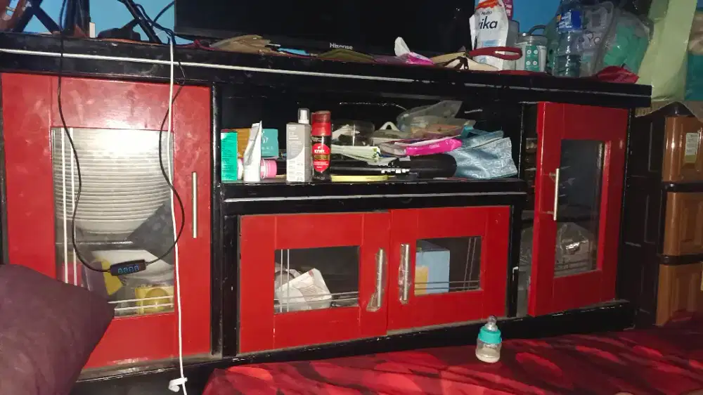 Bufet lemari TV minimalis mulus dan kokoh, edisi mau pindah rumah