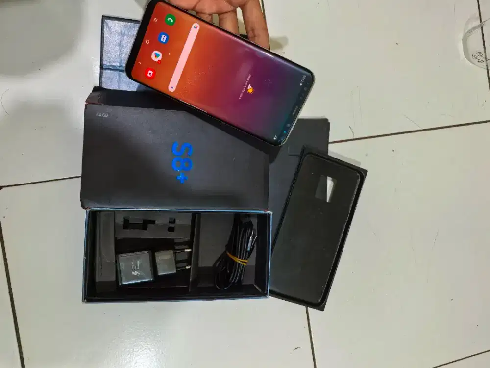 SAMSUNG S8 PLUS