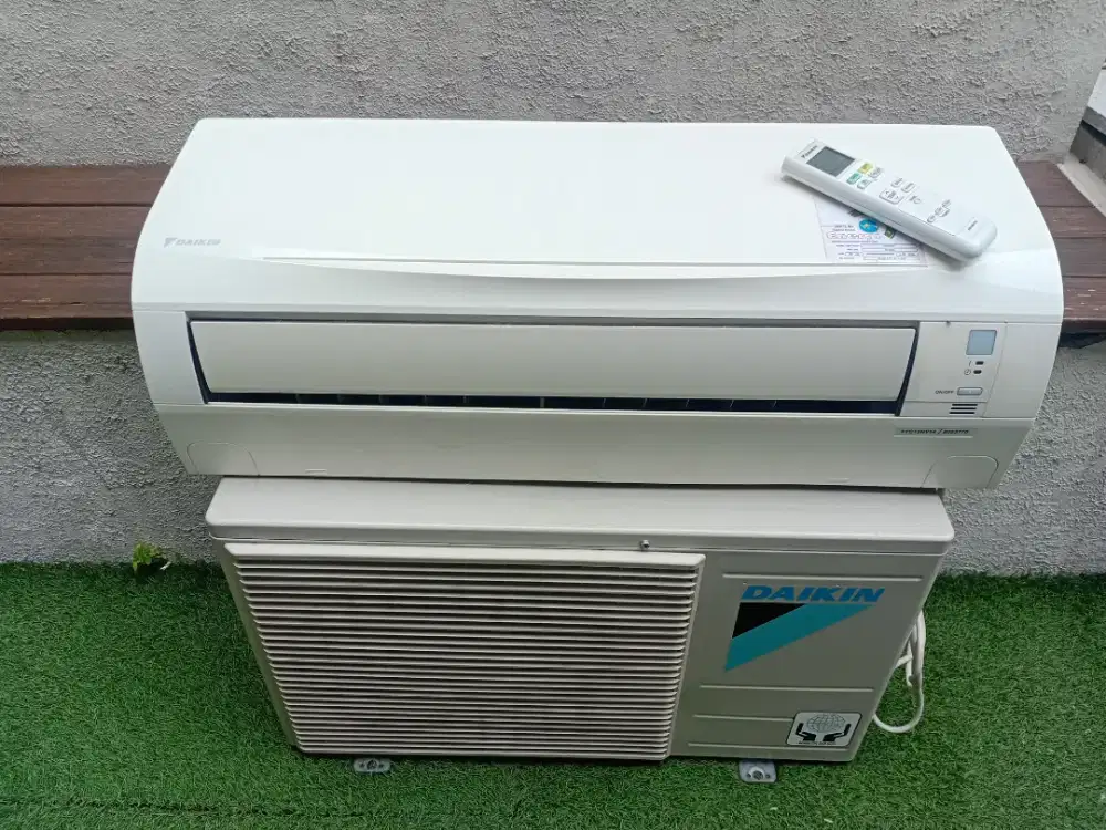Jual ac daikin thailand 1/2pk normal ori
